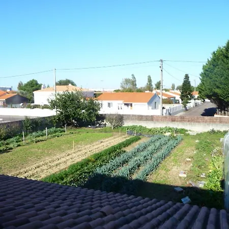 D'hote Fleur De Potager 3* Ле-Сабль-д’Олон